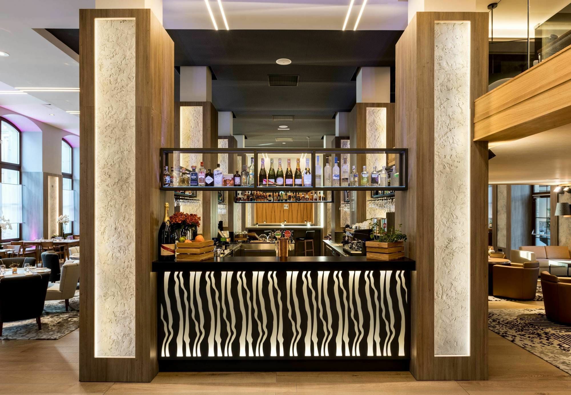 Готель Ac By Marriott 5*